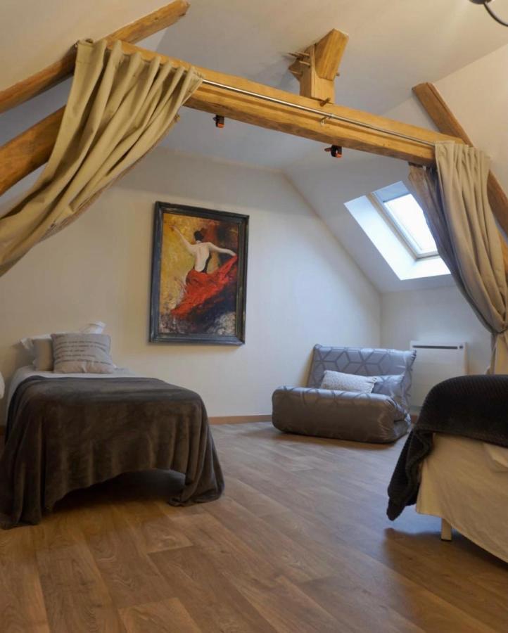 Kasaloc Apartment Мантенон Екстериор снимка